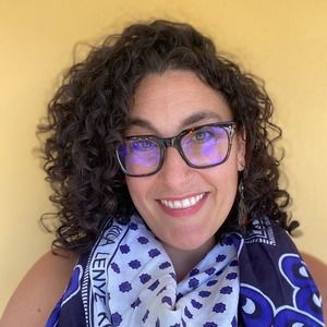 Meet your Posher, Sara